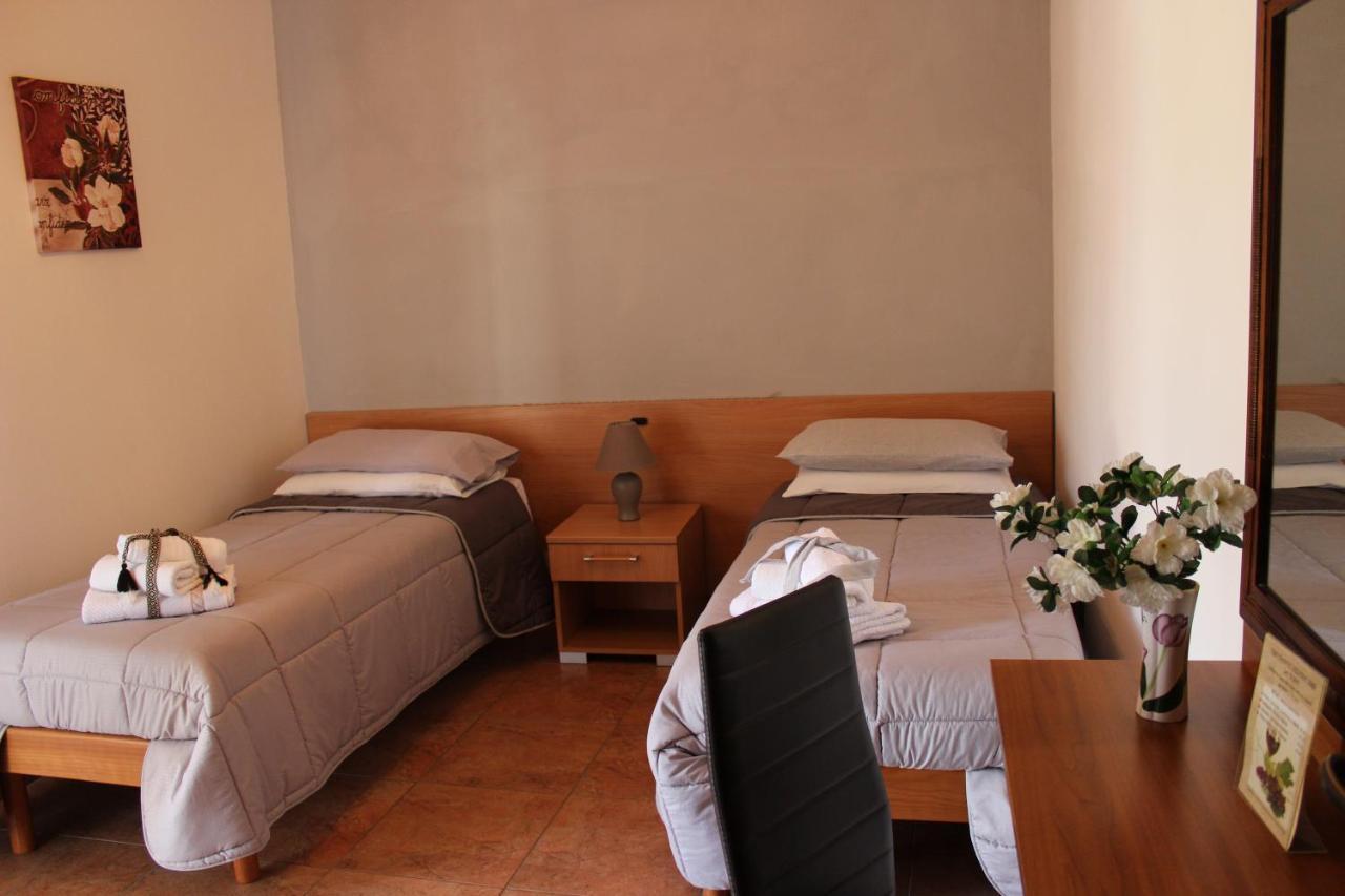 למזיה טרמה B&B La Vigna מראה חיצוני תמונה